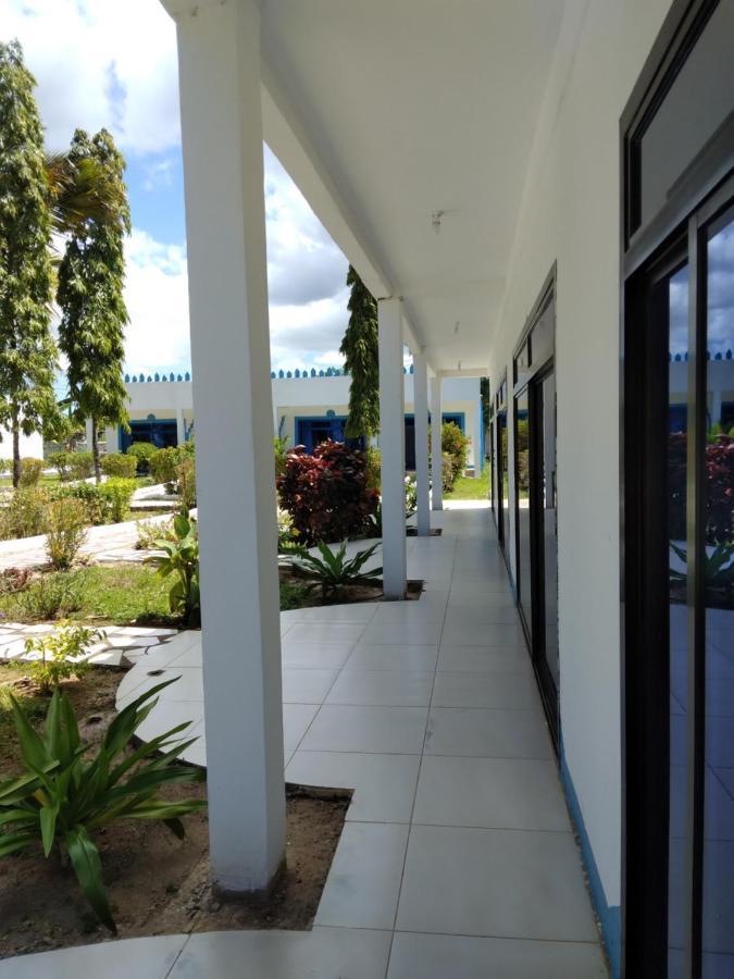 Coconut Tree Village Beach Resort Uroa Buitenkant foto